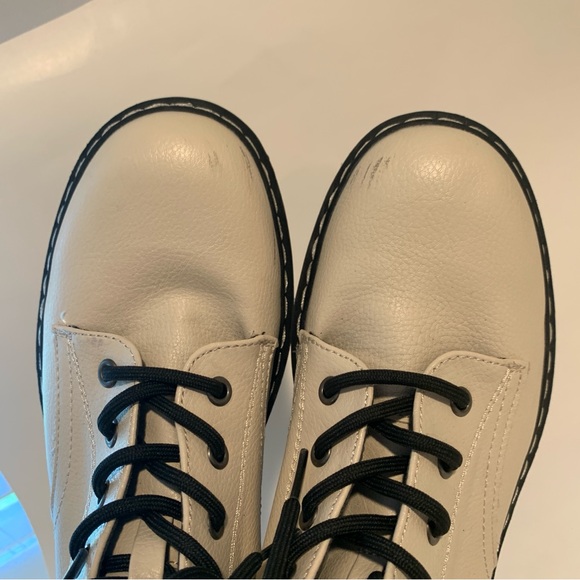 Sincerely Jules Boots Women’s Harley Platform Combat Cream Leather Size 8.5 - Picture 3 of 13